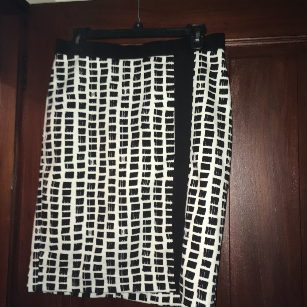 NWT Ann Taylor Pencil Skirt
